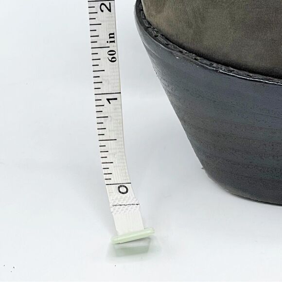 Eileen Fisher Vanda tumbled nubuck cutout leather bootie - size 8 - Picture 8 of 10